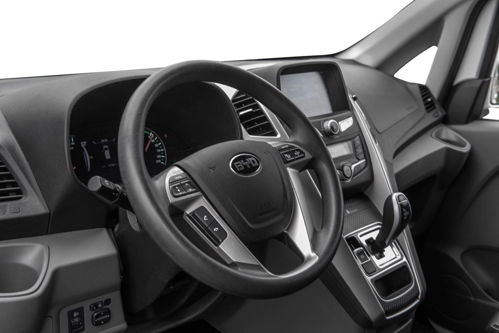 BYD T3