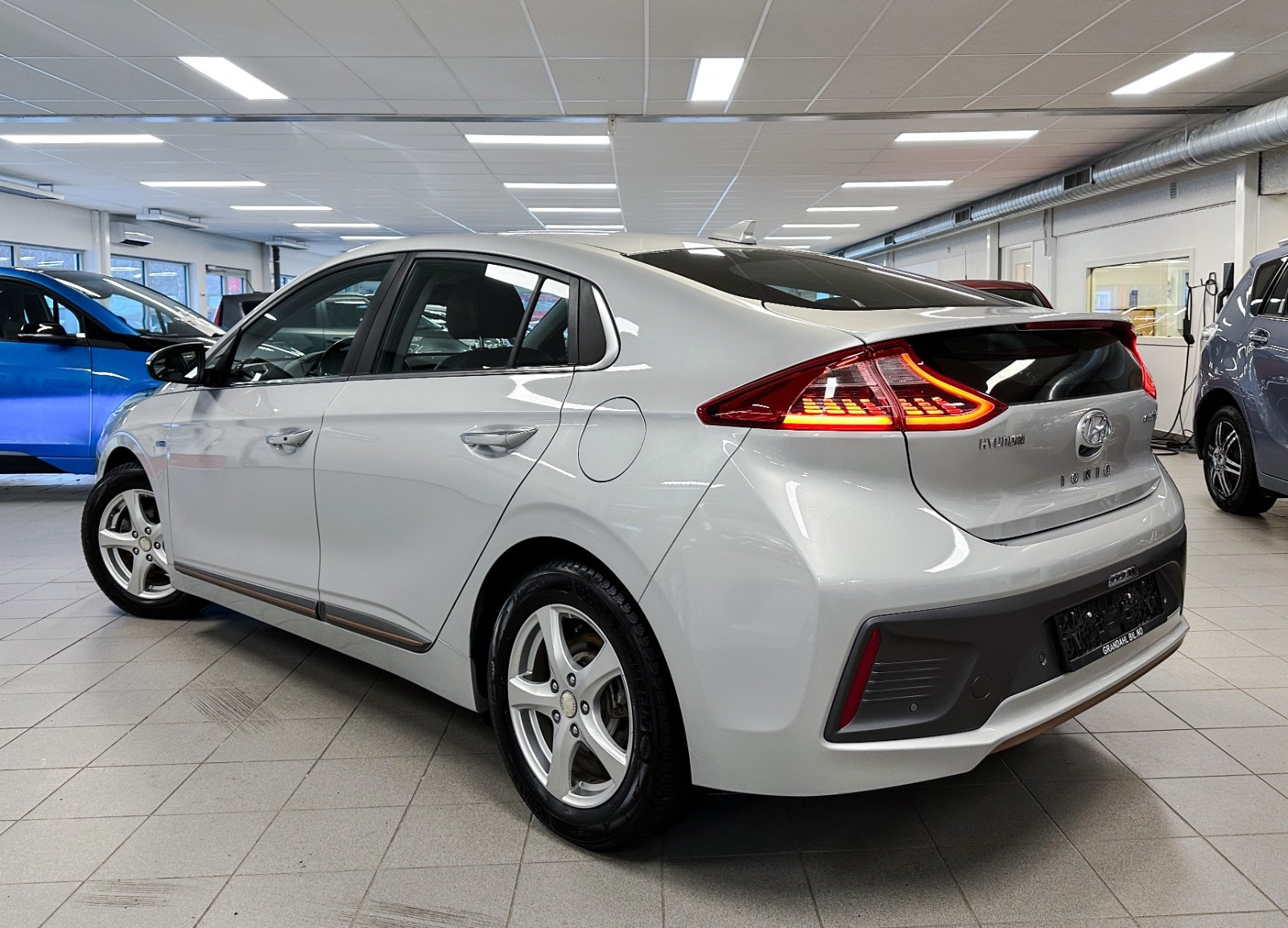 Hyundai IONIQ