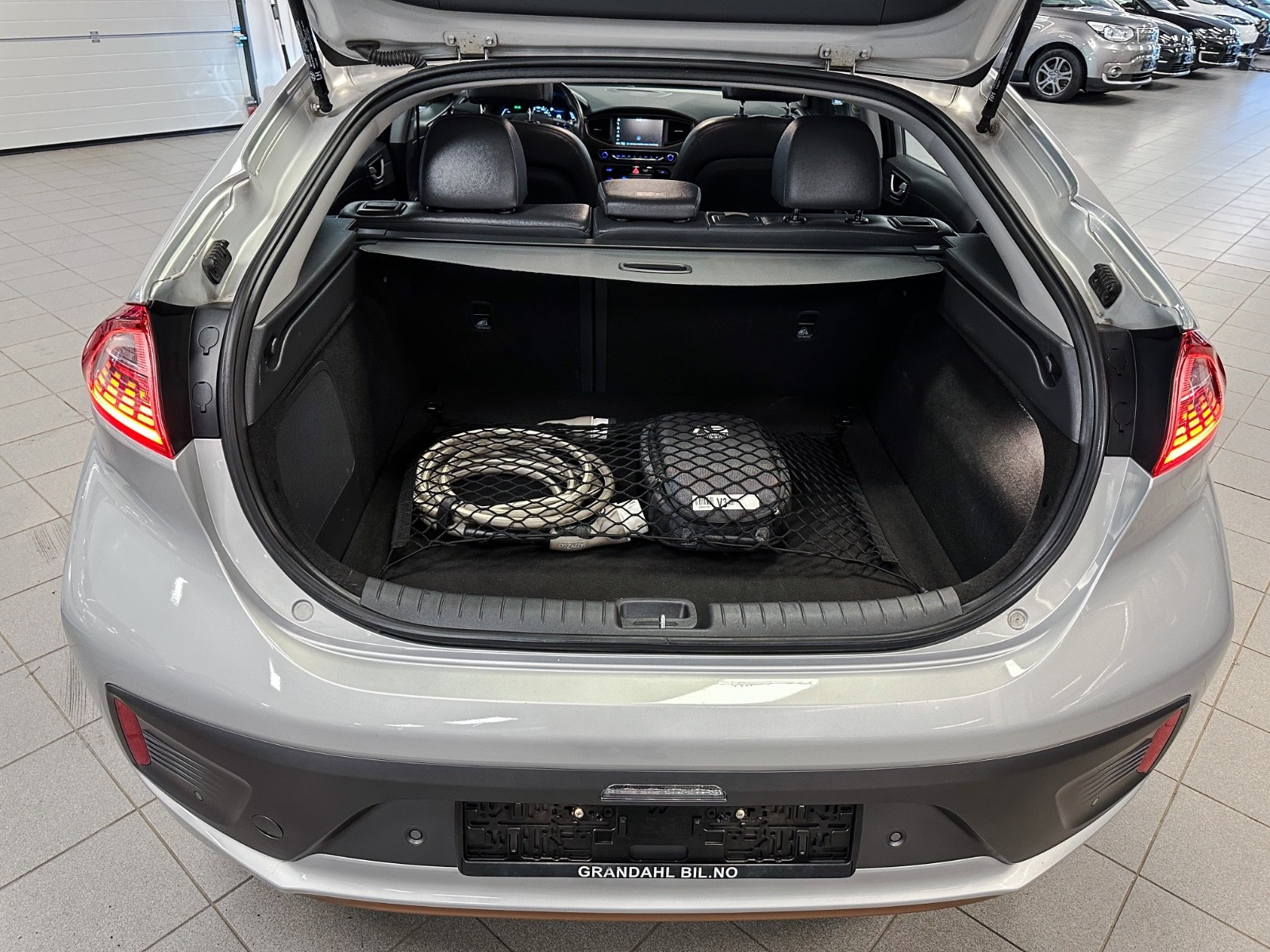 Hyundai IONIQ
