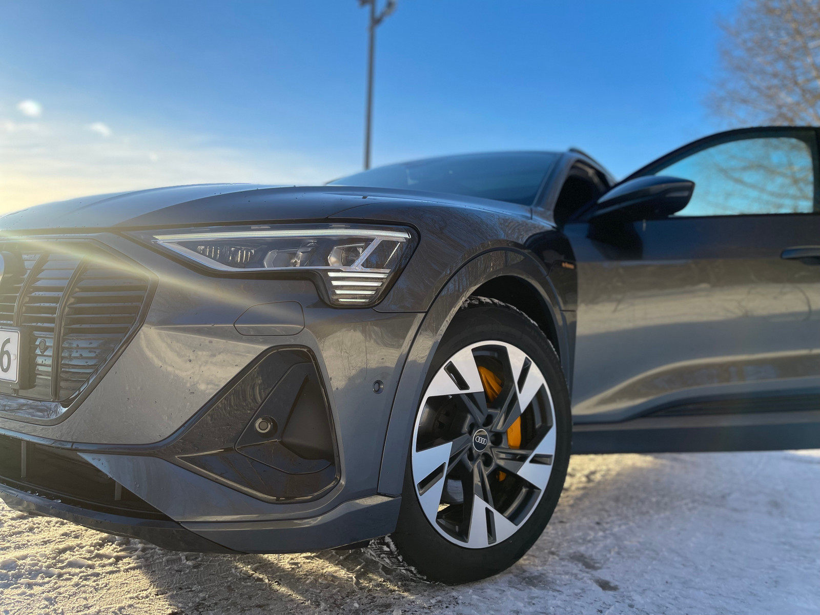 Audi e-tron