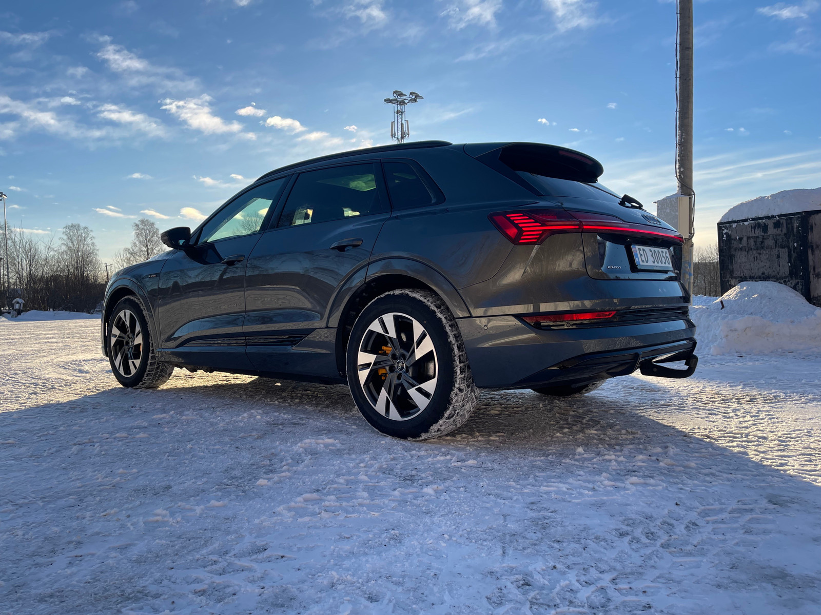 Audi e-tron