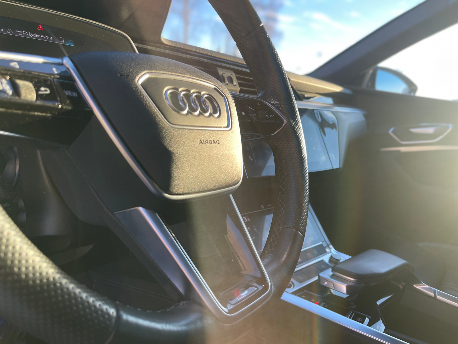 Audi e-tron