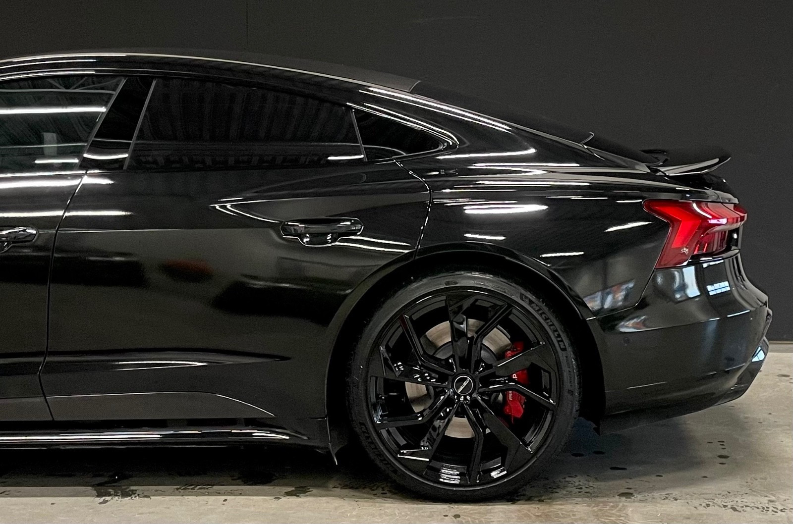 Audi e-tron GT RS