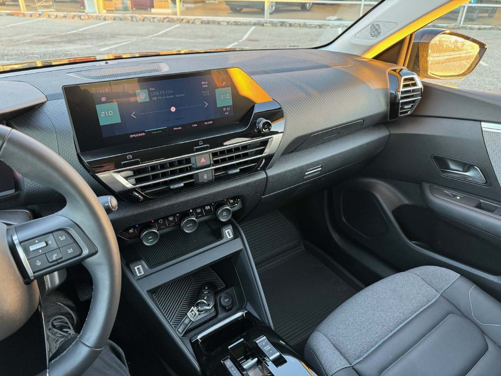 Citroen E-C4