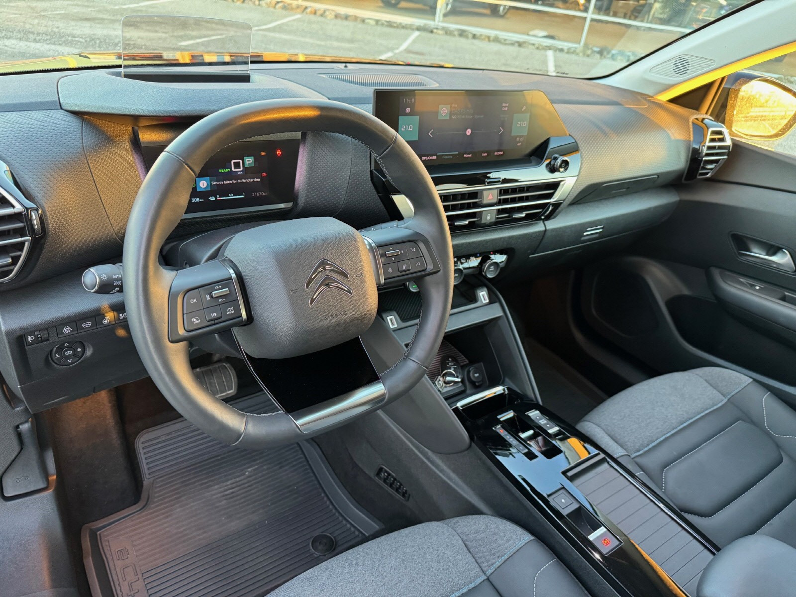 Citroen E-C4