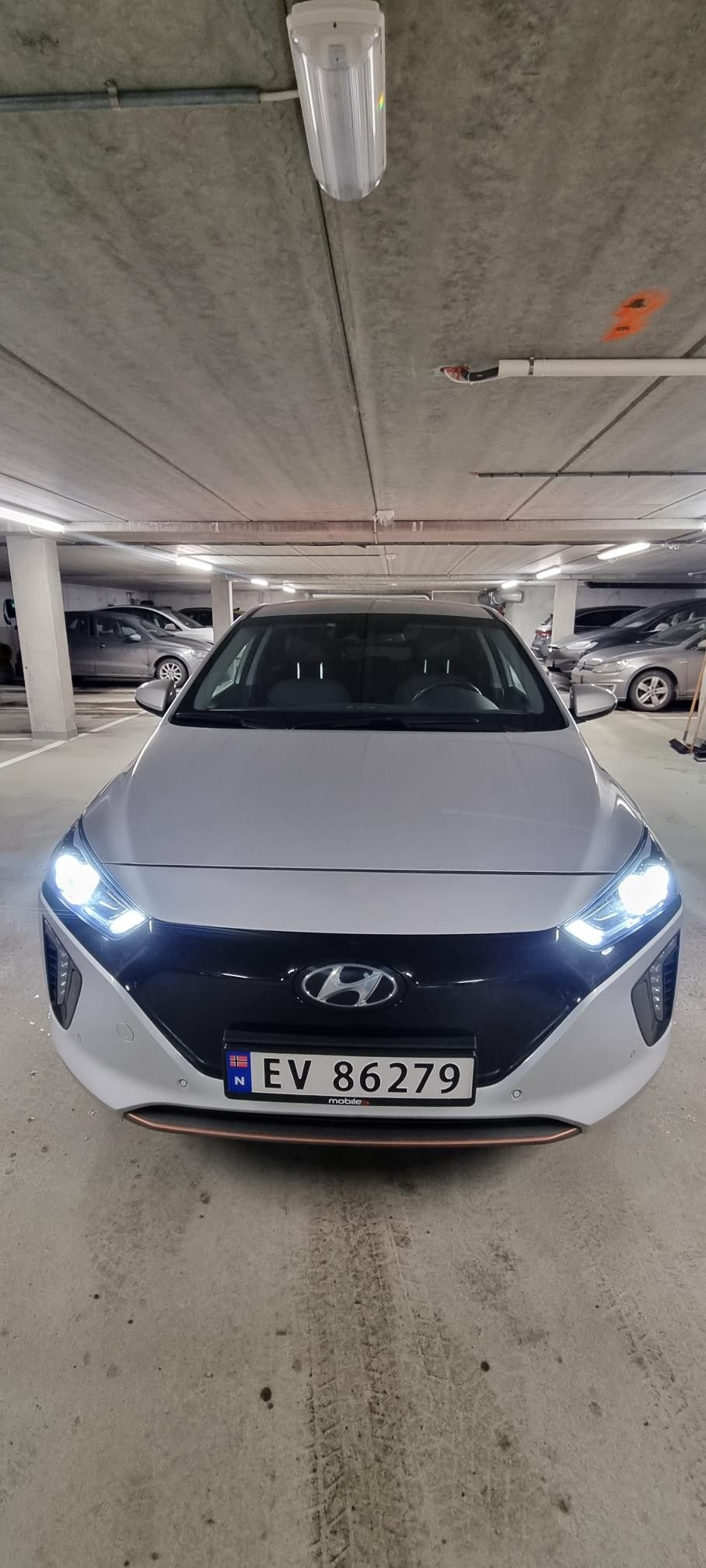 Hyundai IONIQ