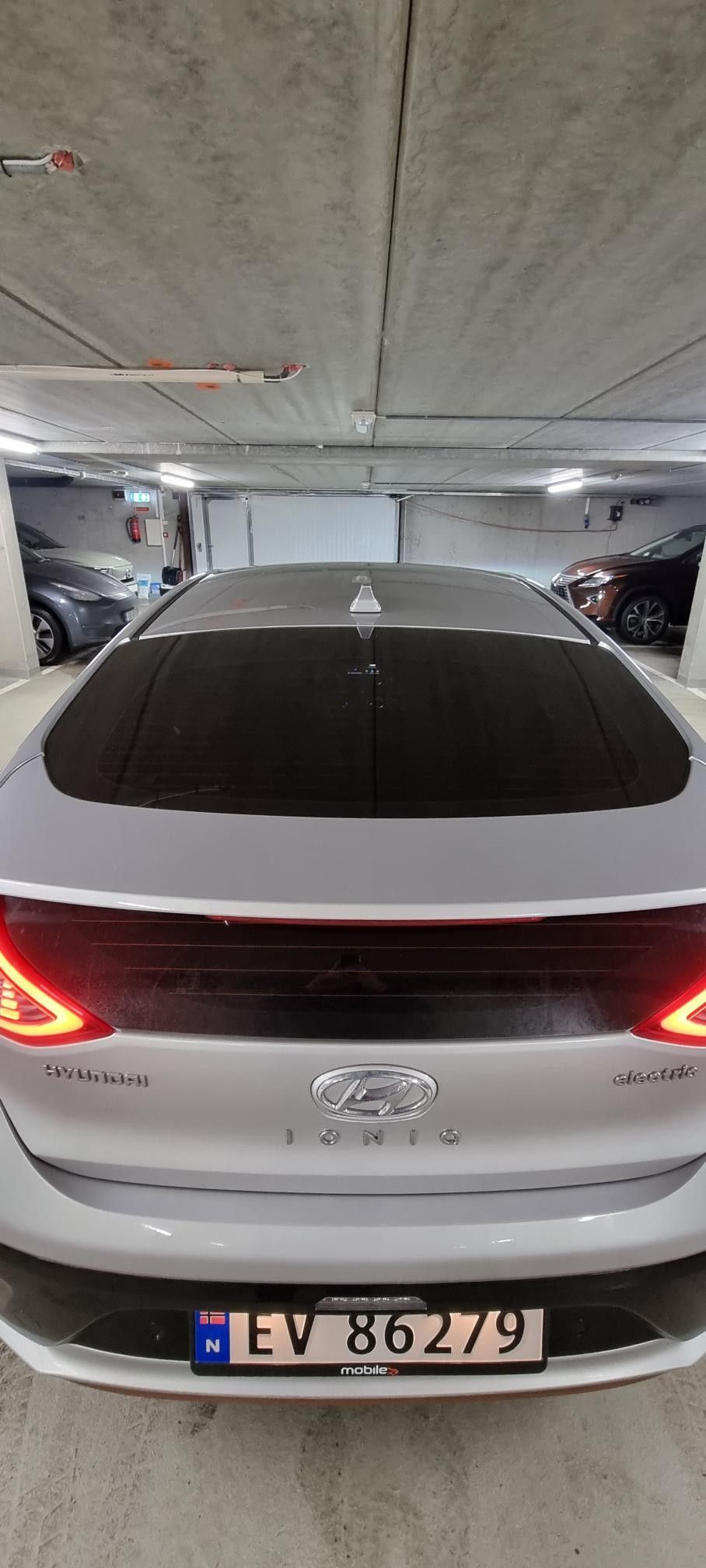 Hyundai IONIQ