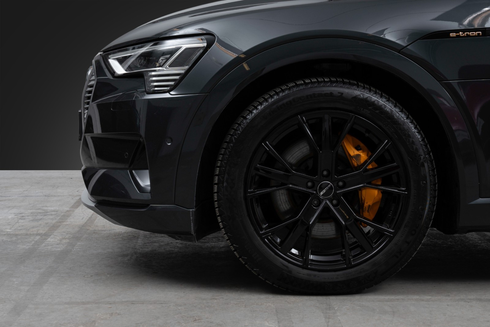 Audi e-tron