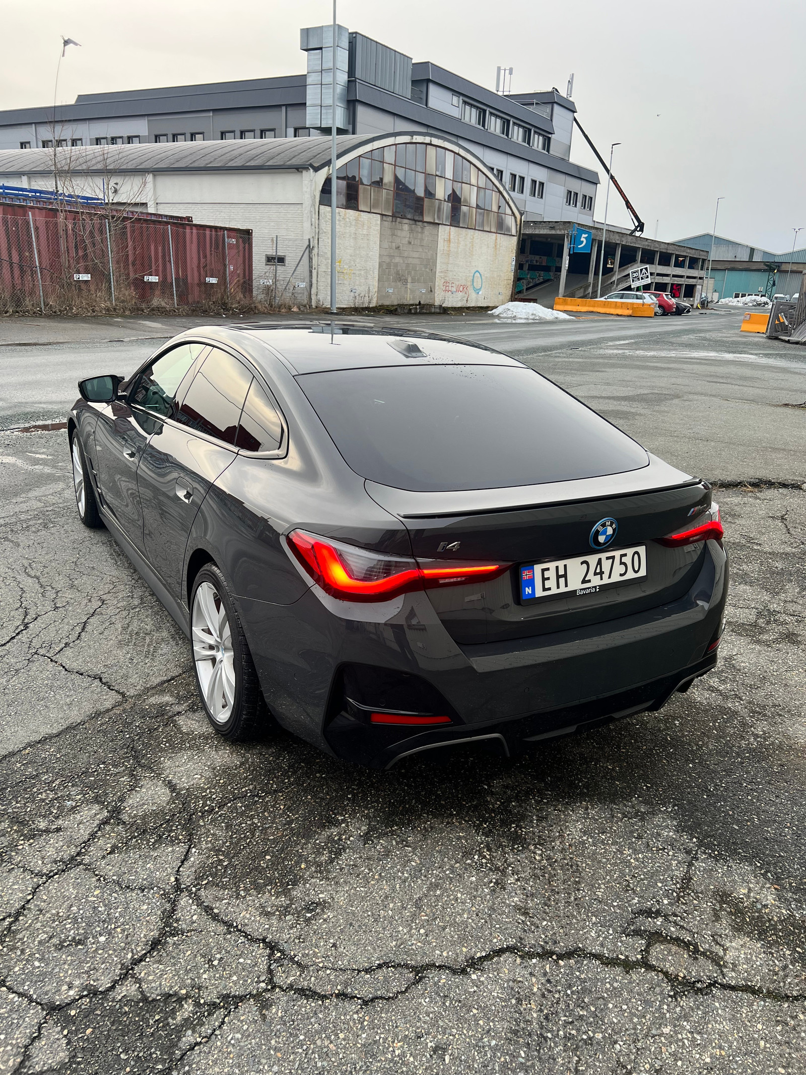 BMW i4 M50
