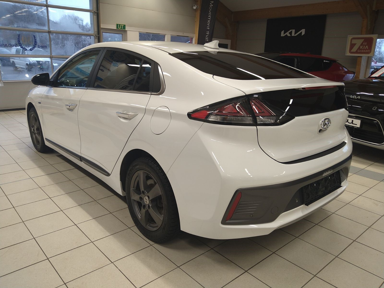 Hyundai IONIQ