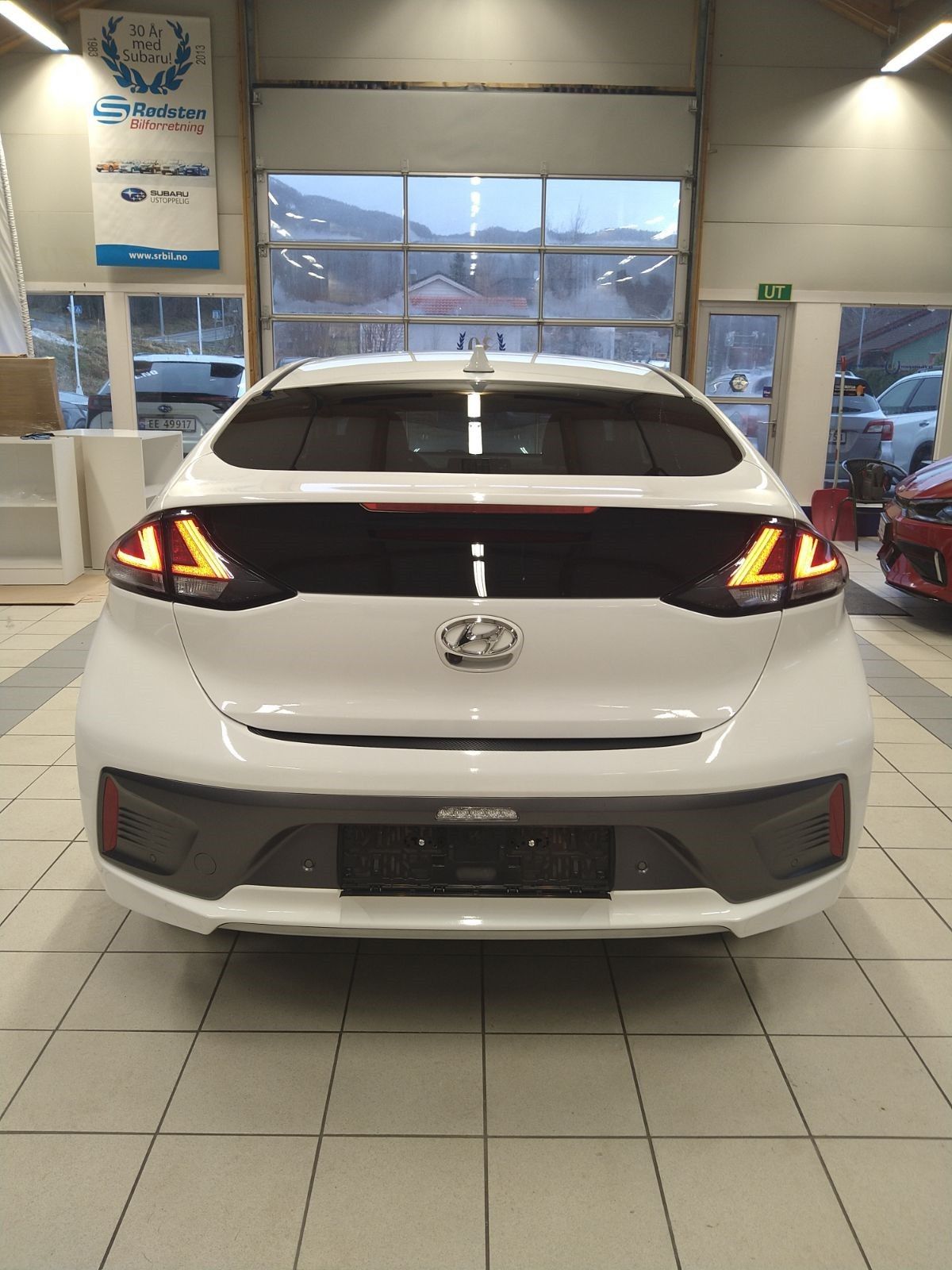 Hyundai IONIQ