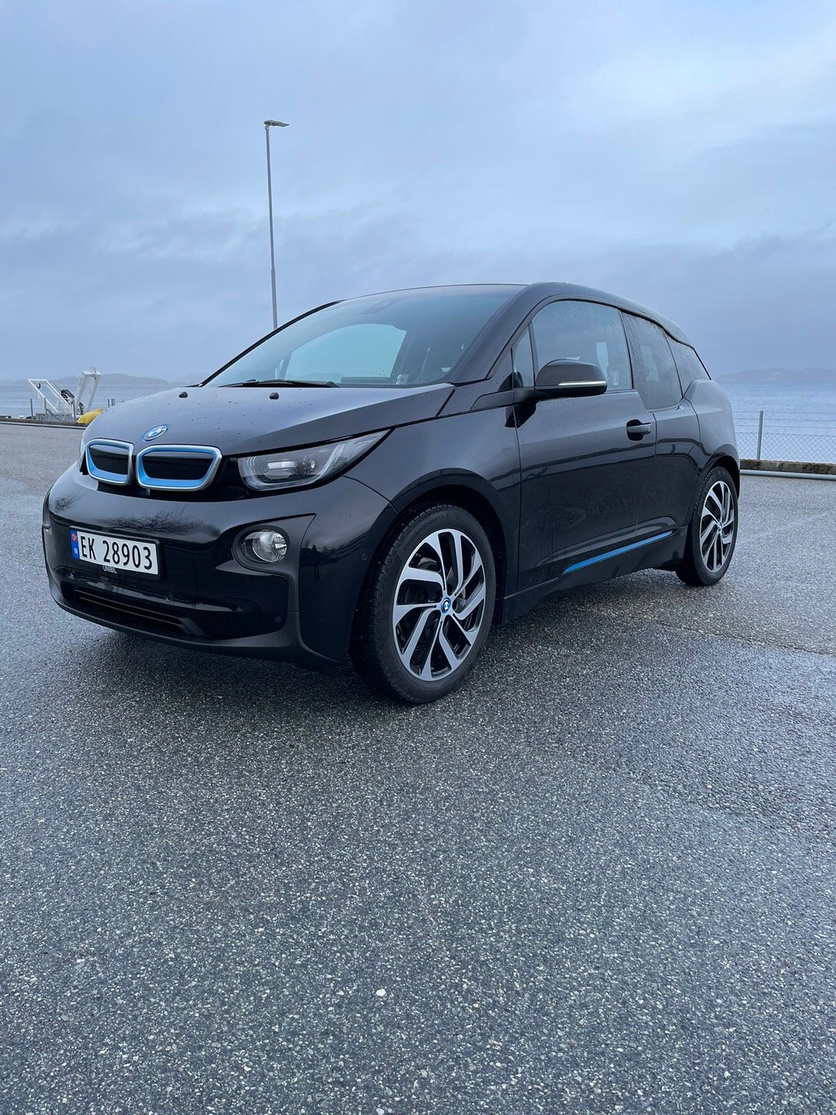 BMW i3