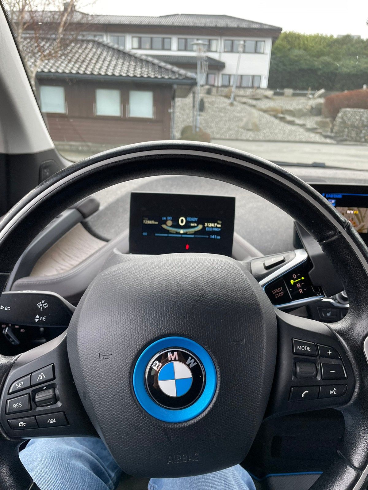 BMW i3