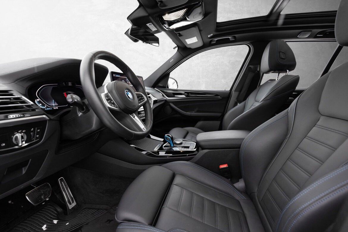 BMW iX3