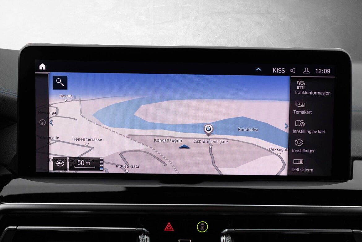 BMW iX3