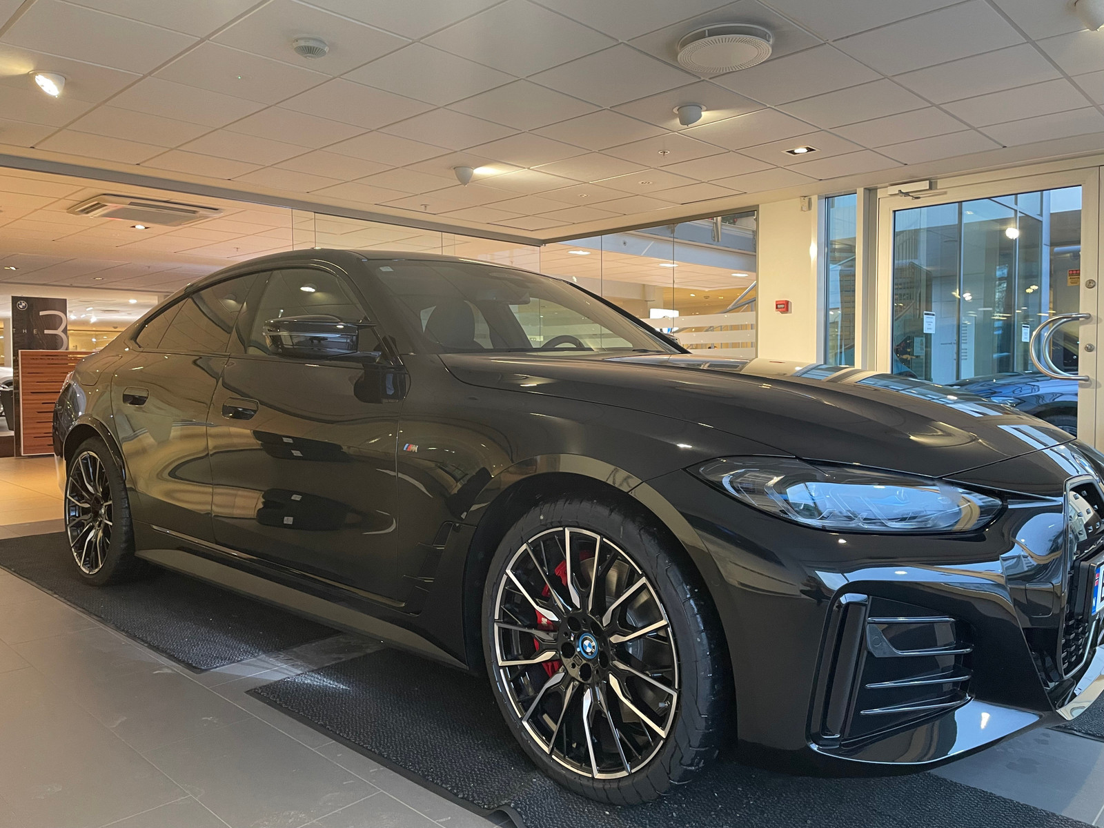 BMW i4 M50