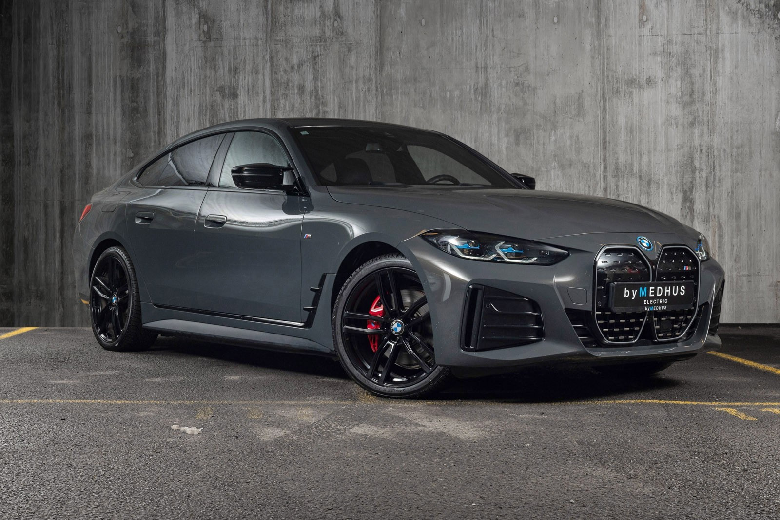 BMW i4 M50