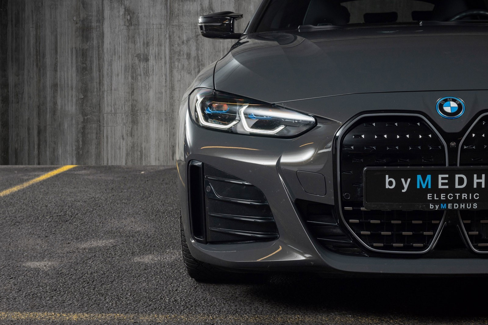 BMW i4 M50