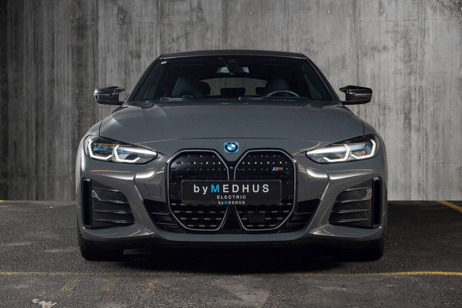 BMW i4 M50