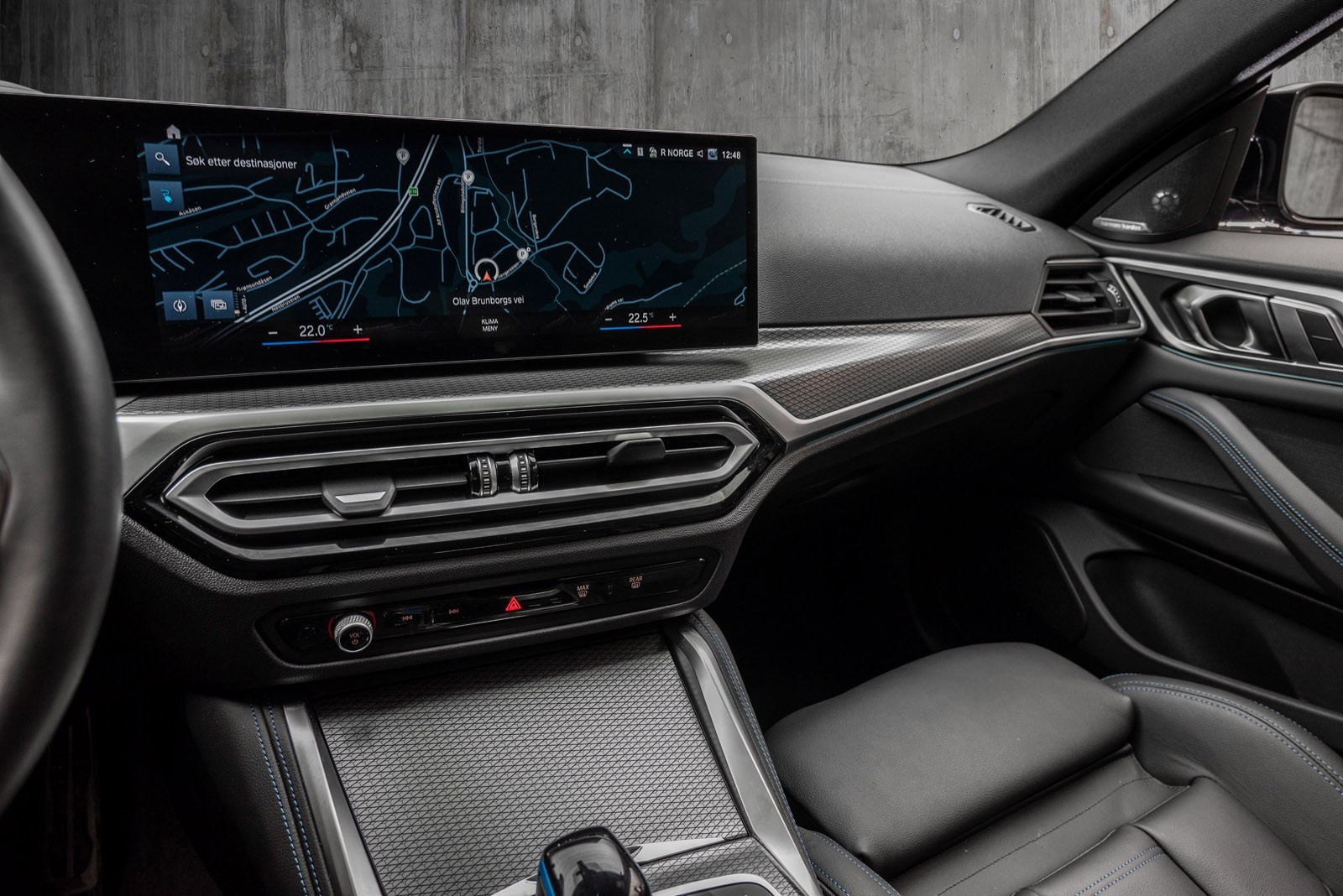 BMW i4 M50