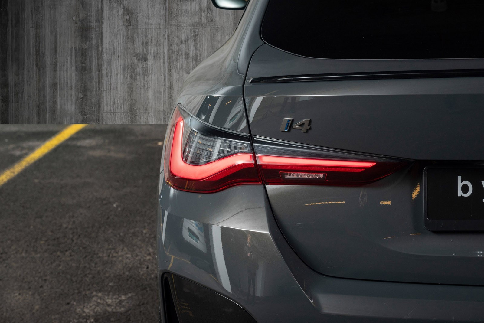 BMW i4 M50