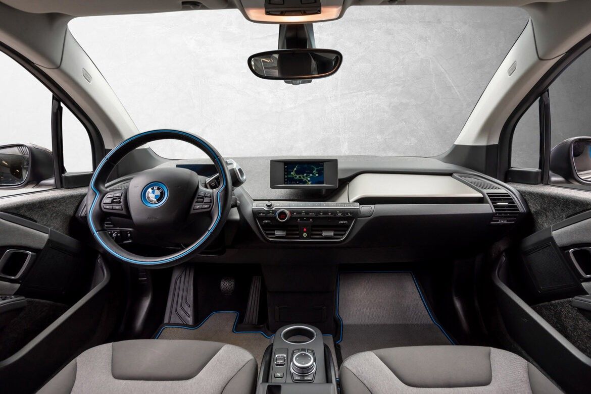 BMW i3