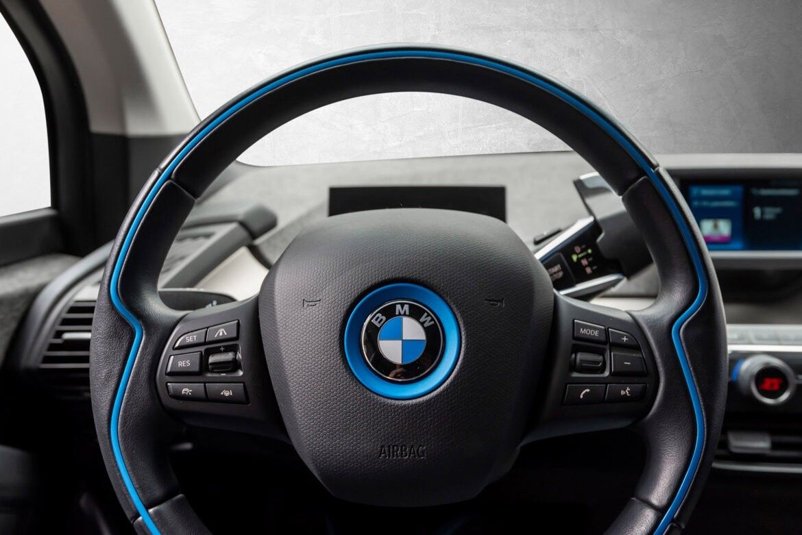 BMW i3