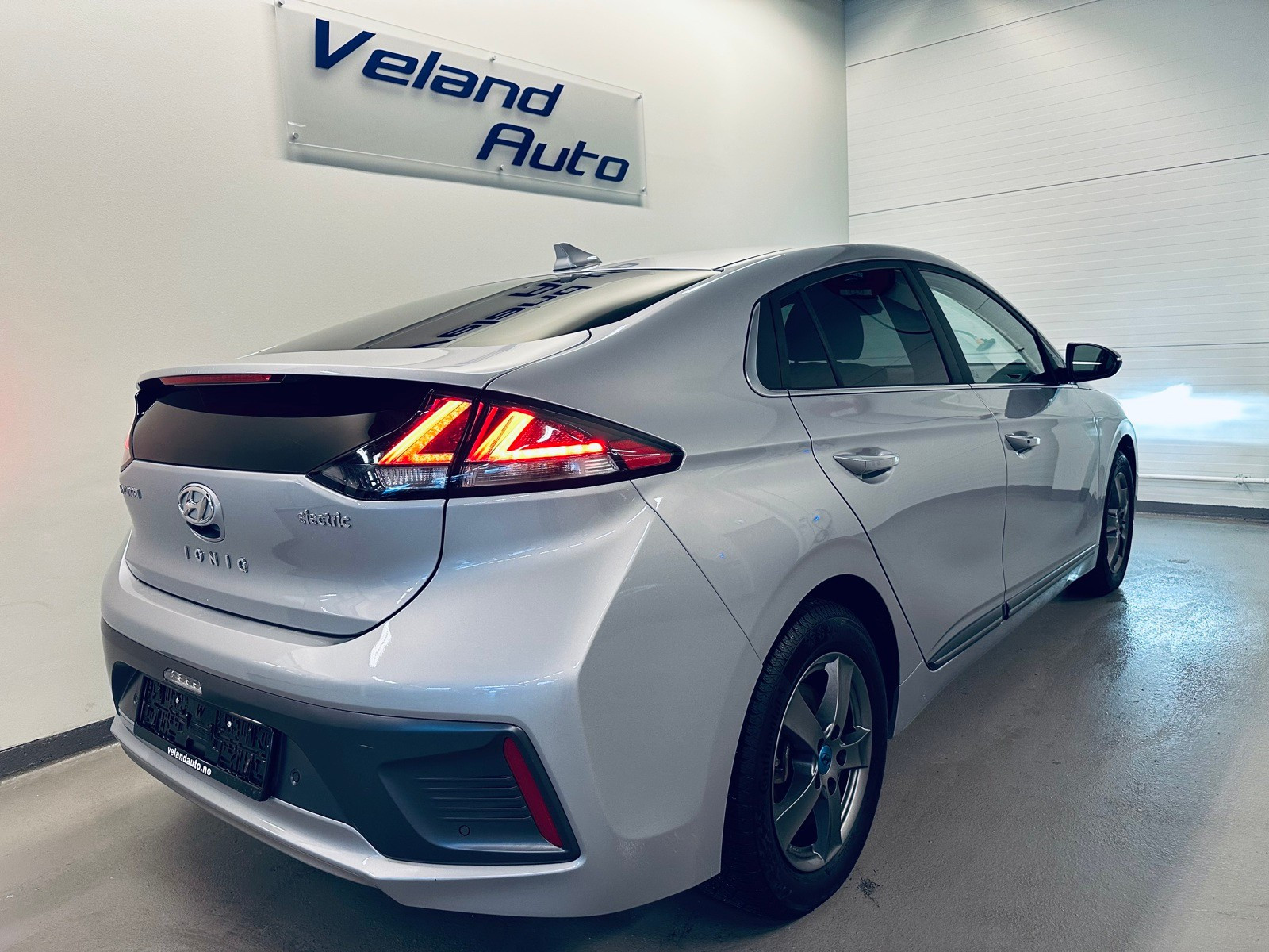 Hyundai IONIQ
