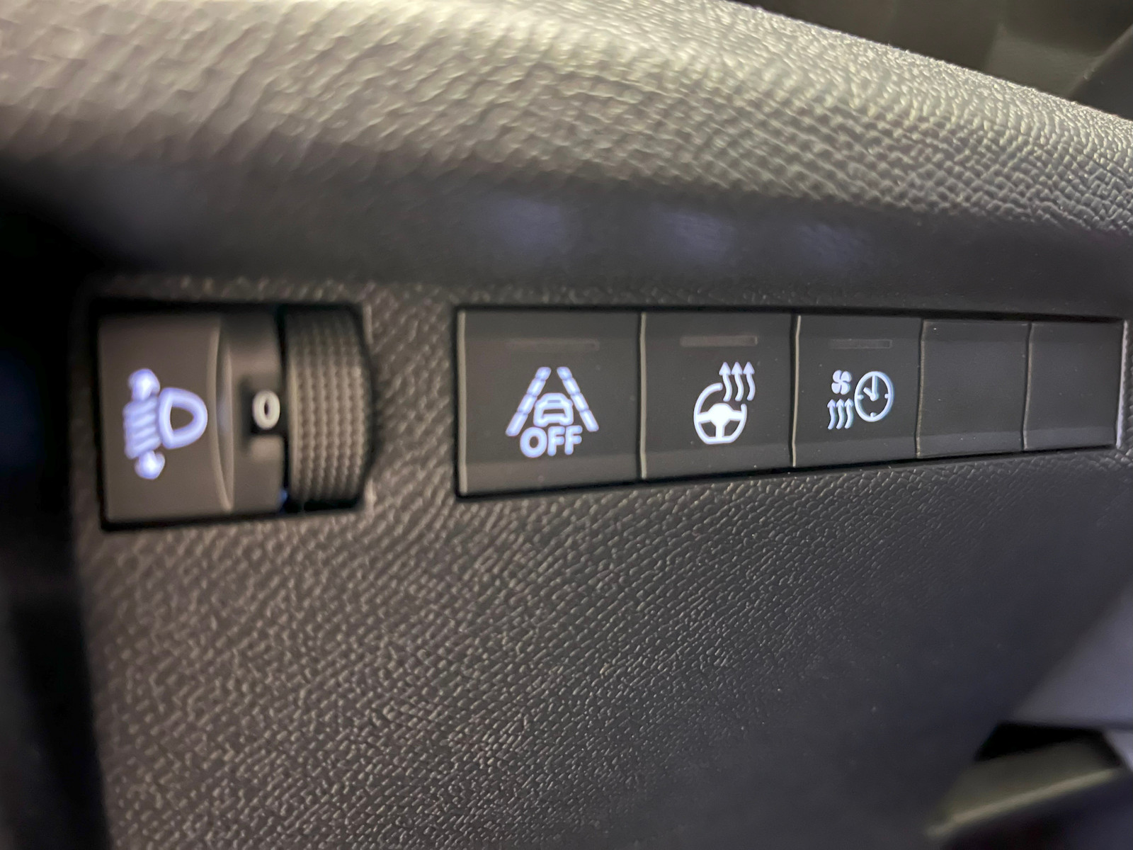 Citroen E-C4