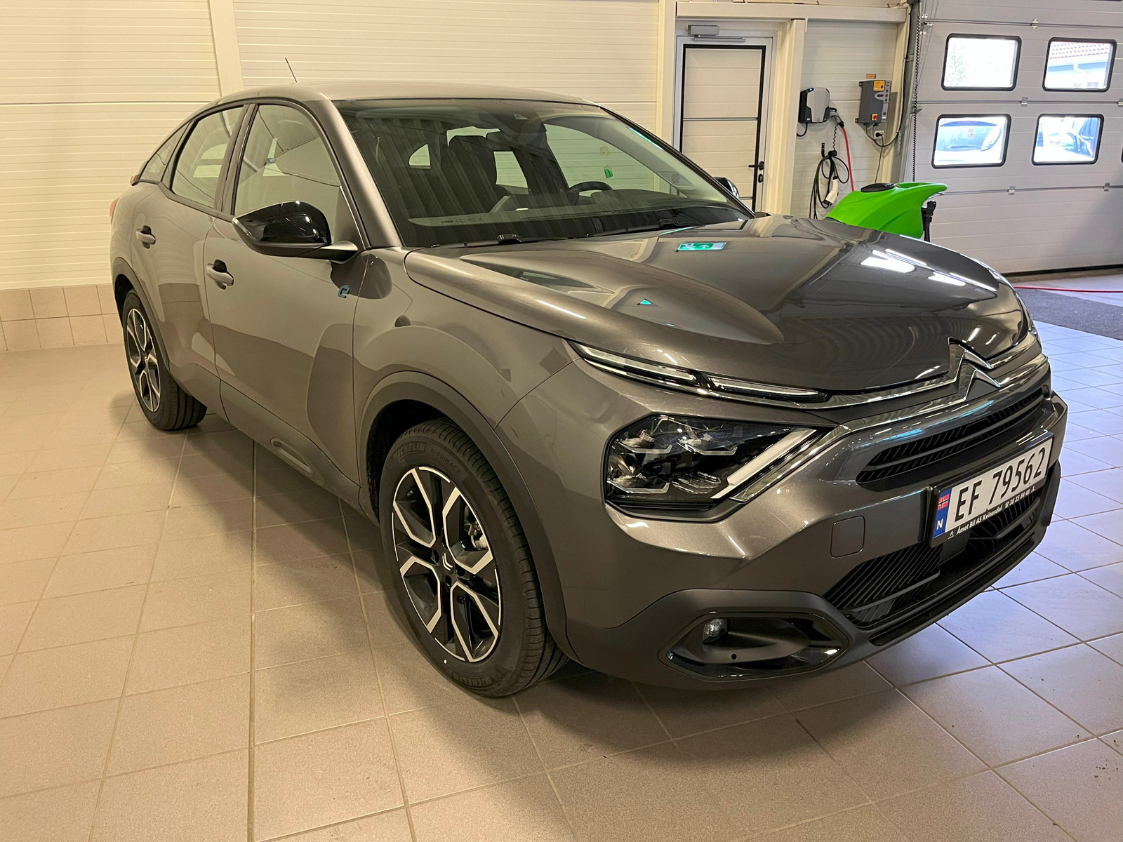 Citroen E-C4