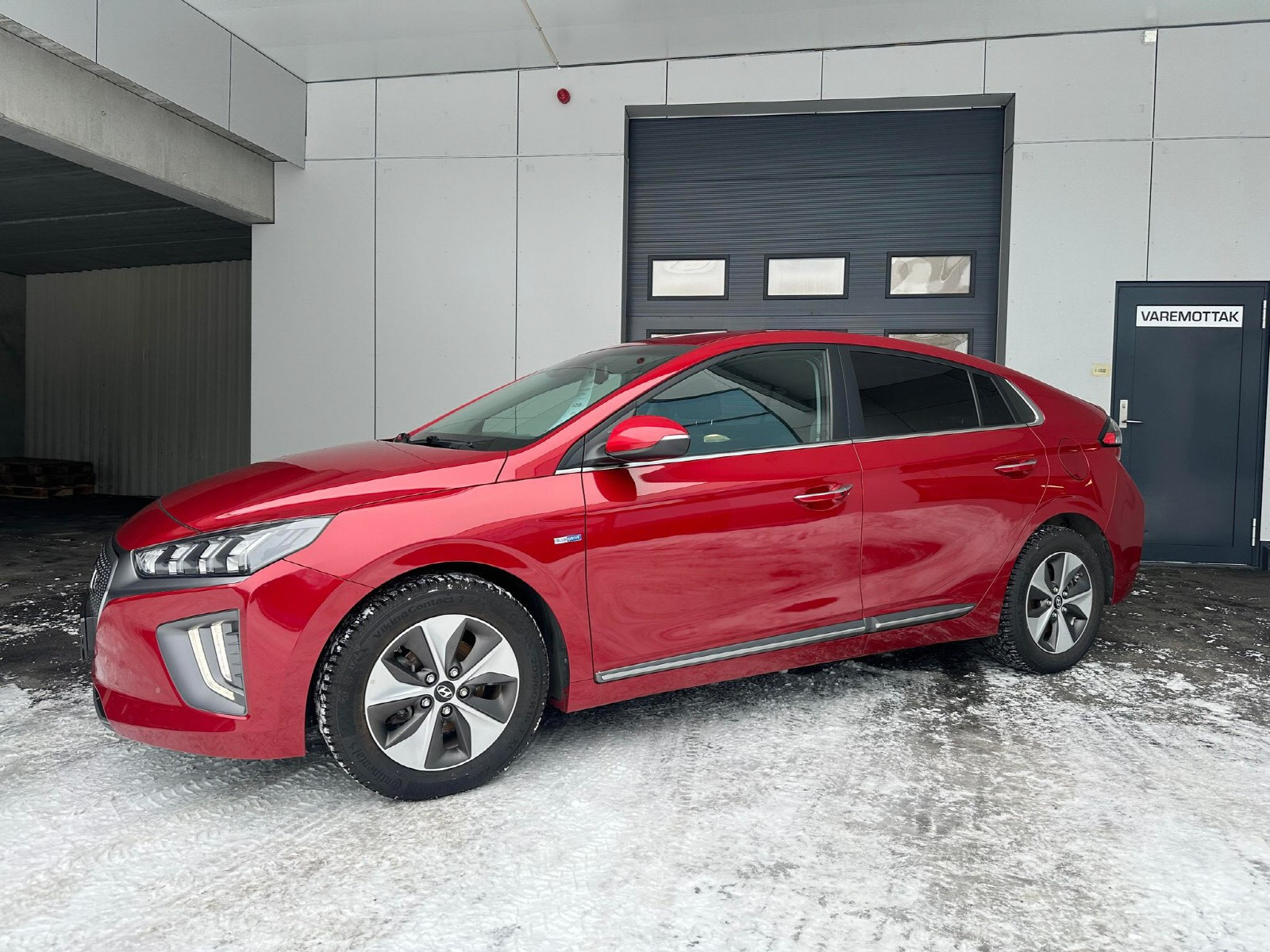Hyundai IONIQ