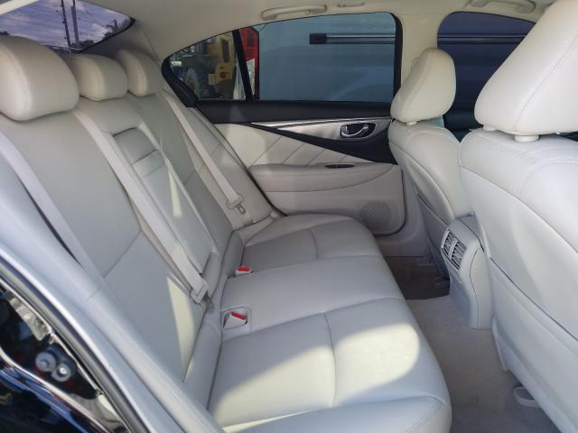 Infiniti Q50 Premium 2016