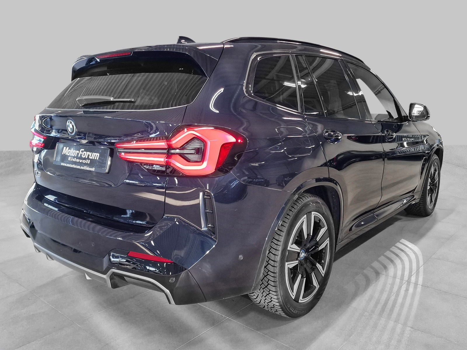 BMW iX3