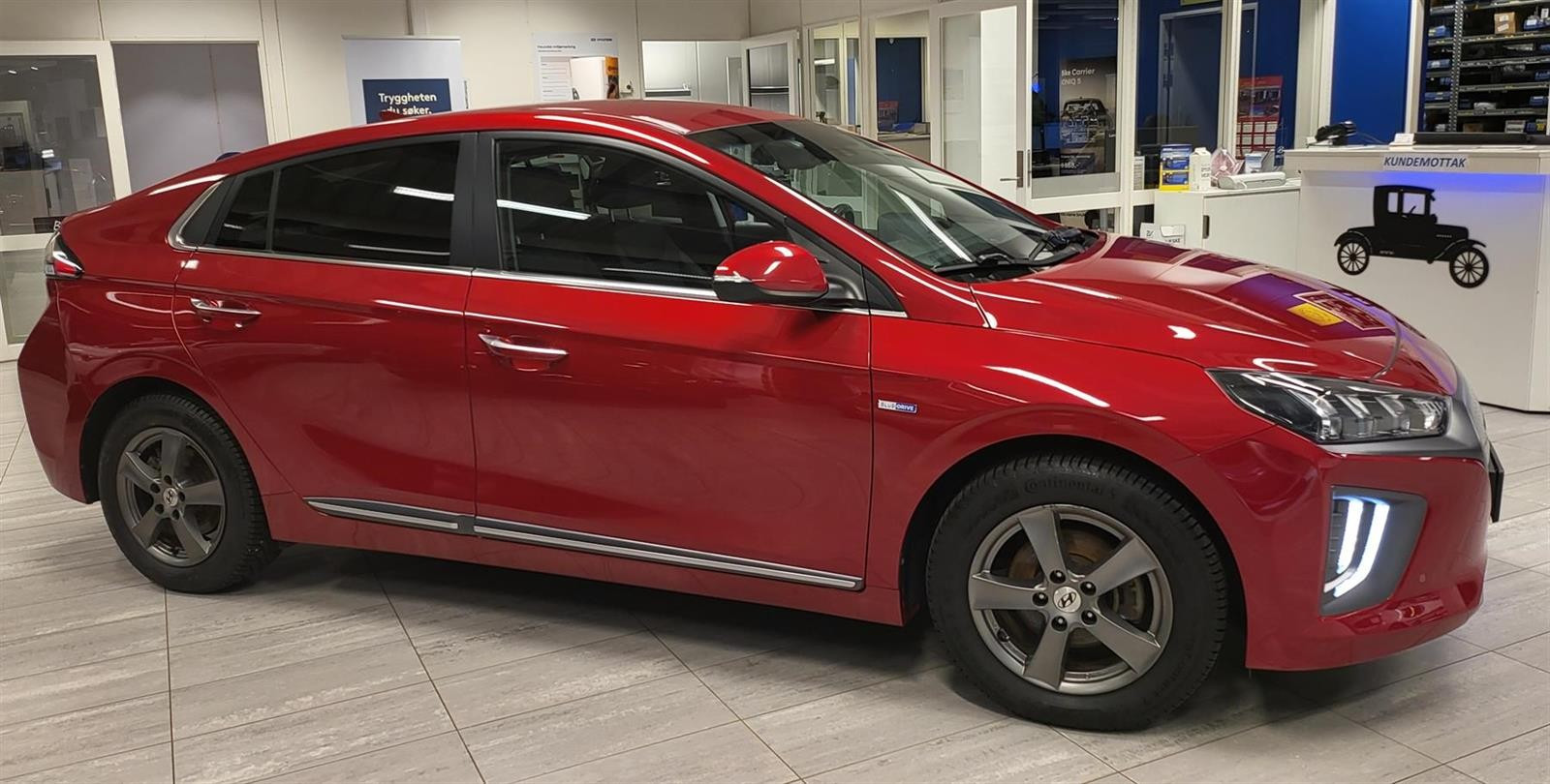 Hyundai IONIQ