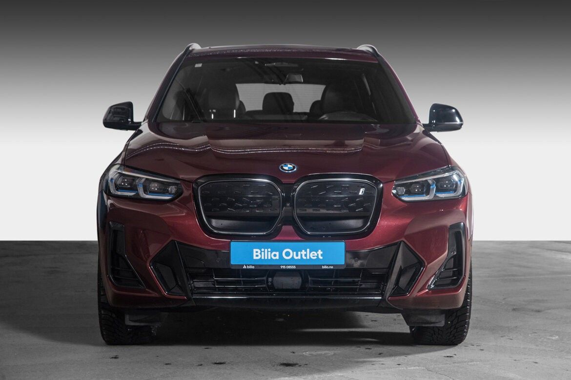 BMW iX3