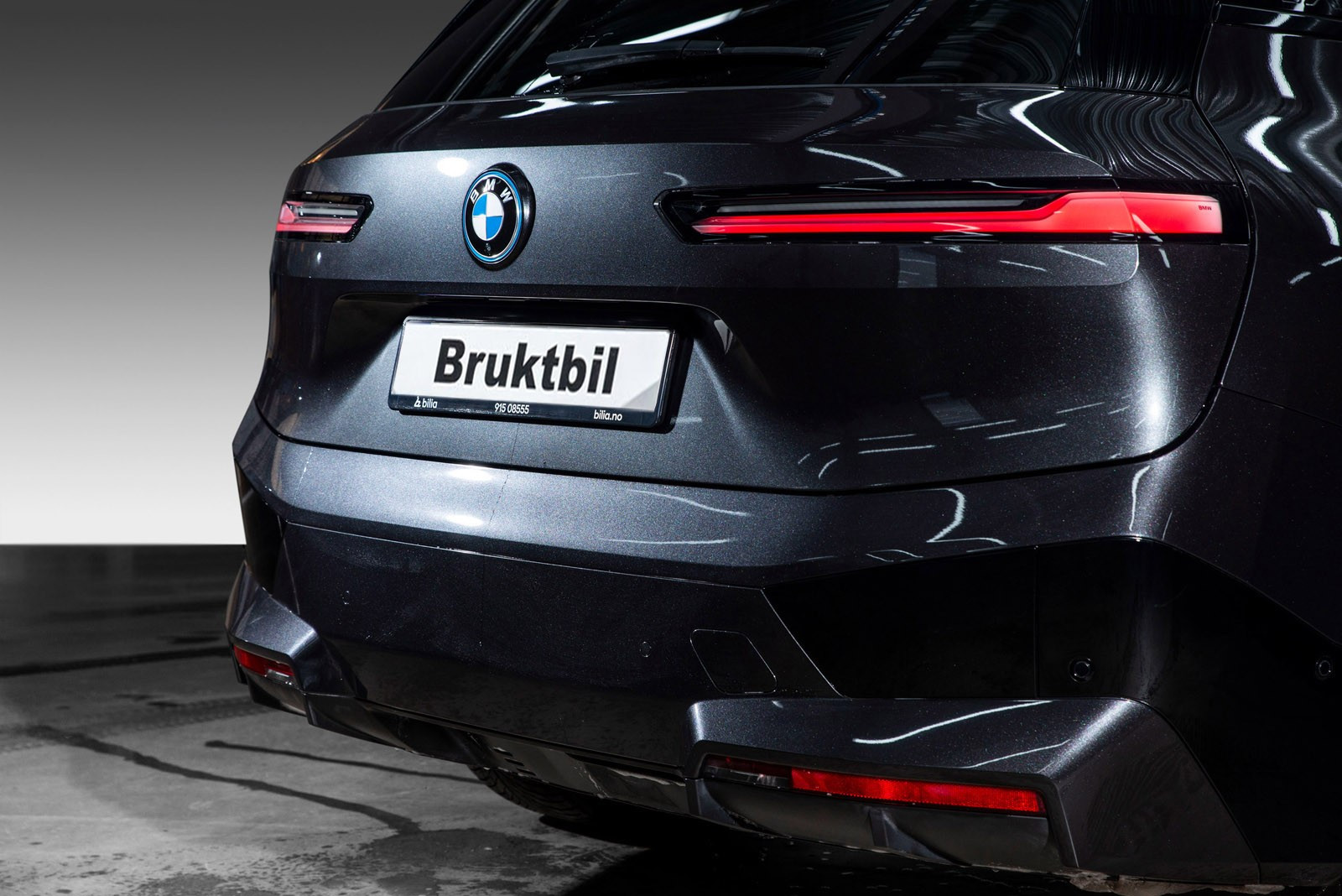 BMW iX xDrive 40