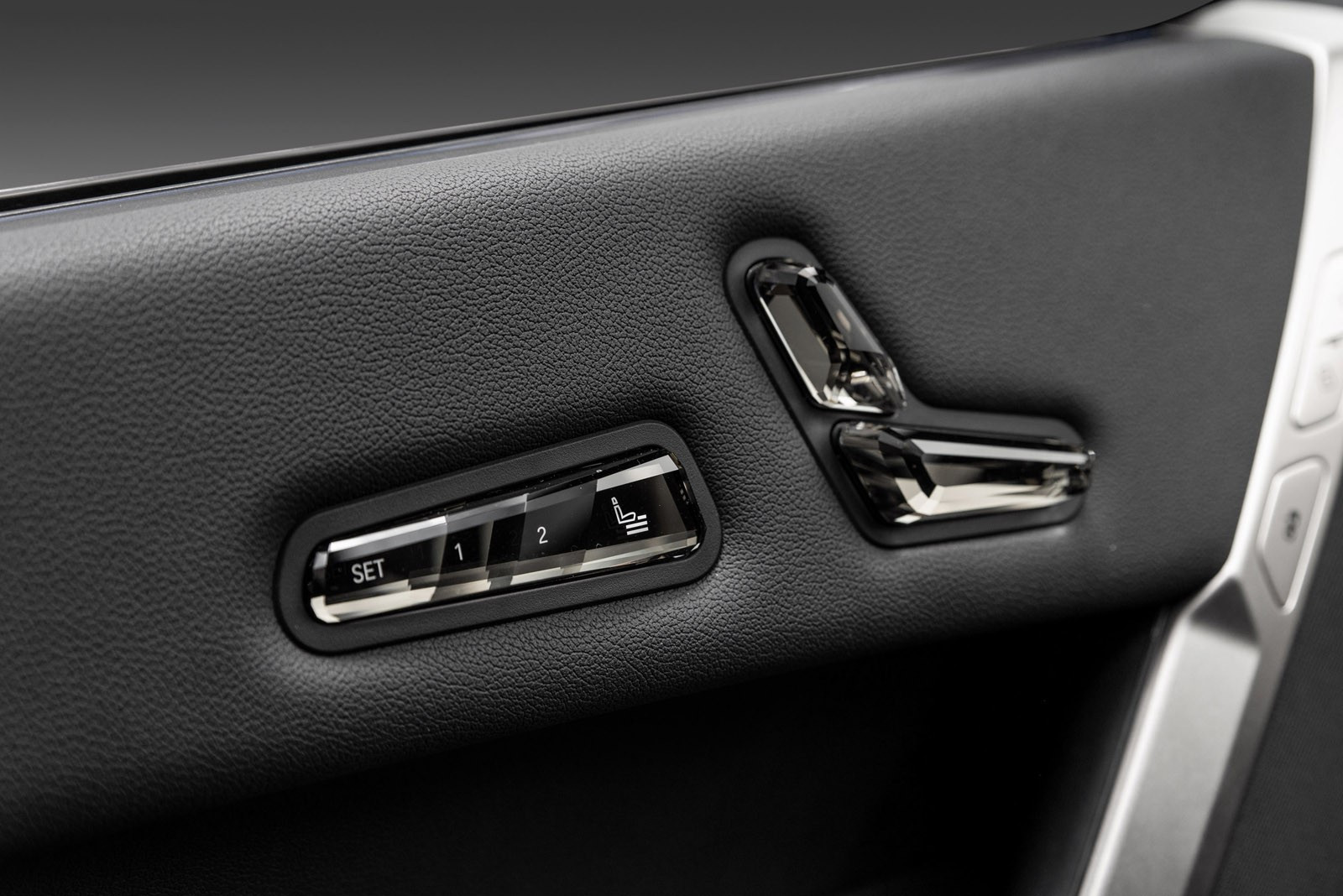 BMW iX xDrive 40