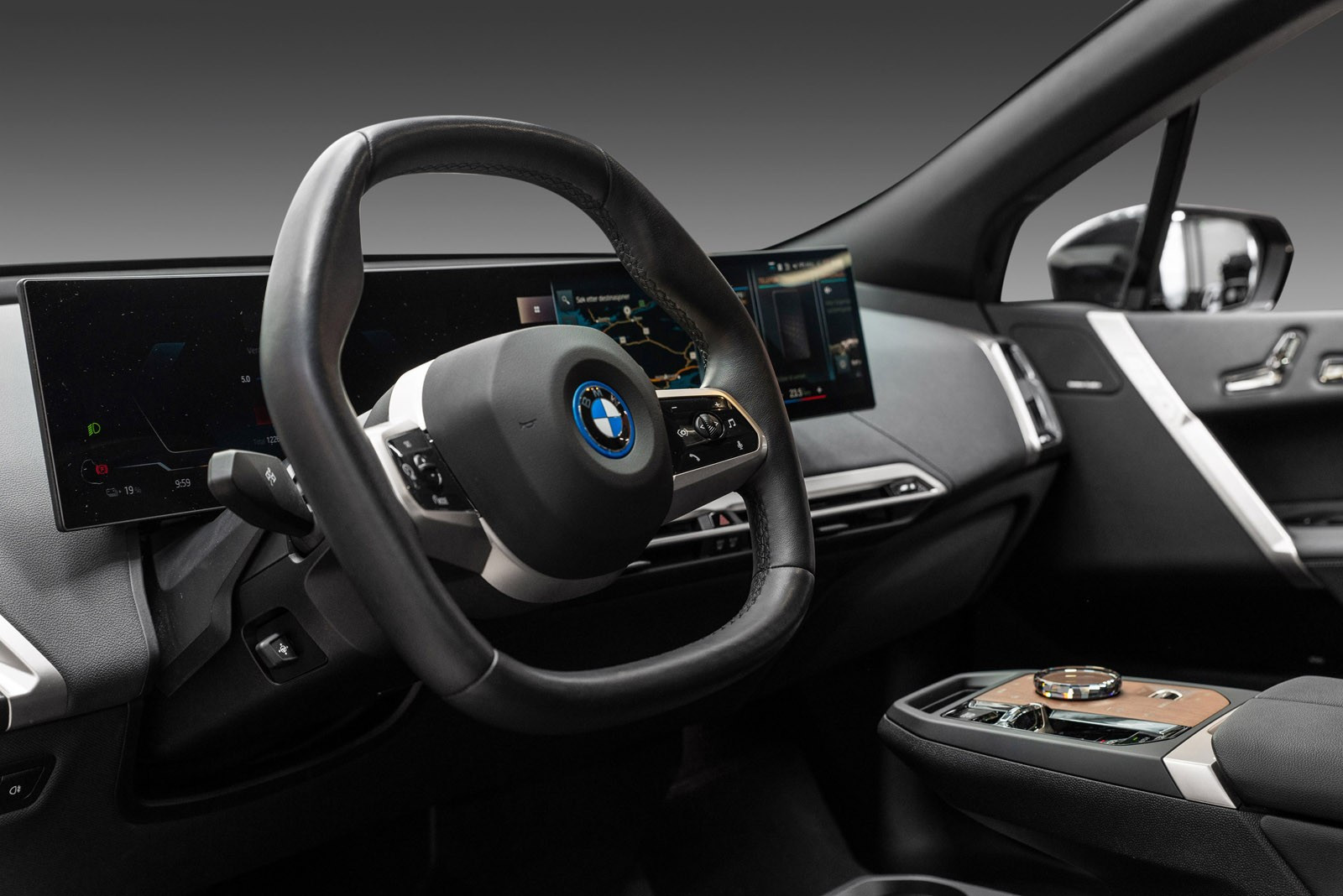 BMW iX xDrive 40