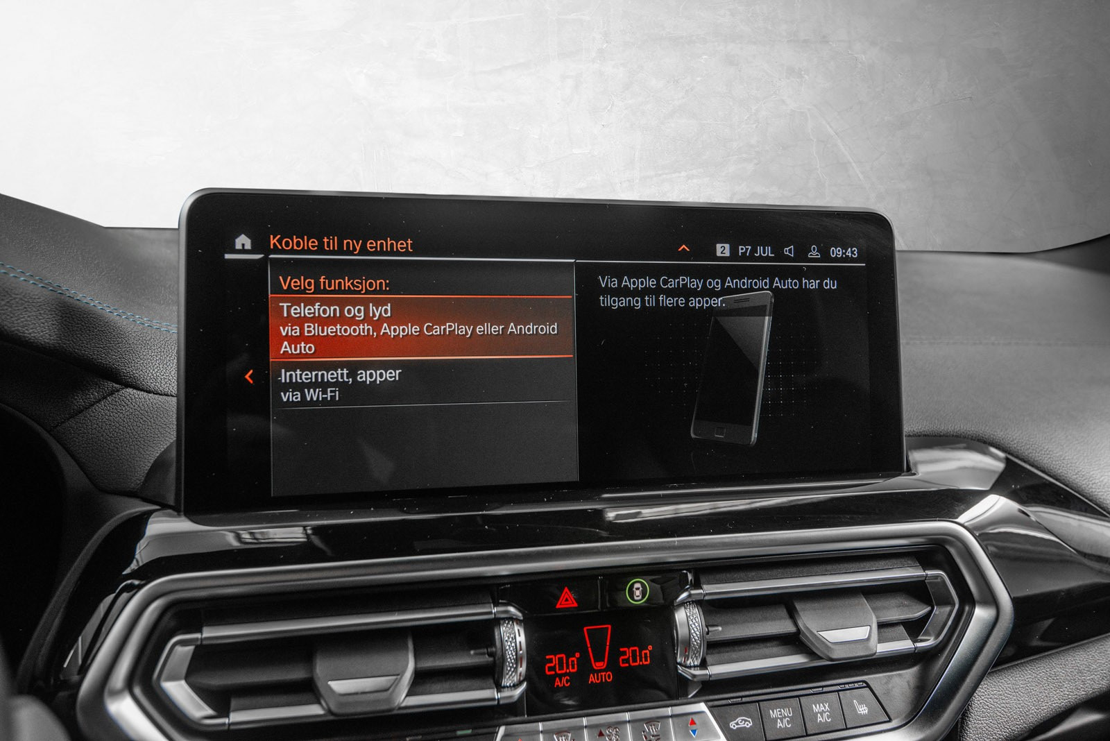 BMW iX3