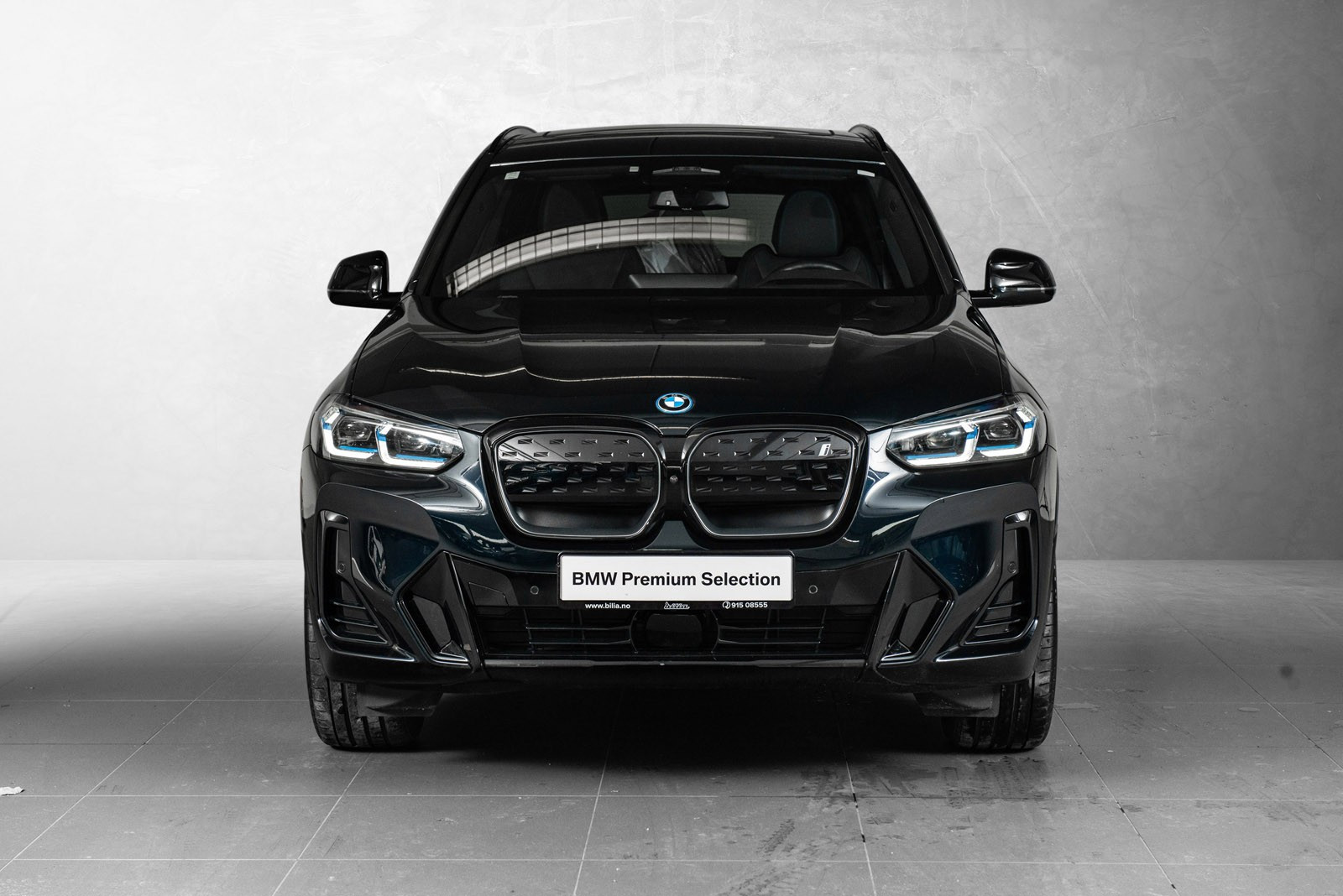 BMW iX3