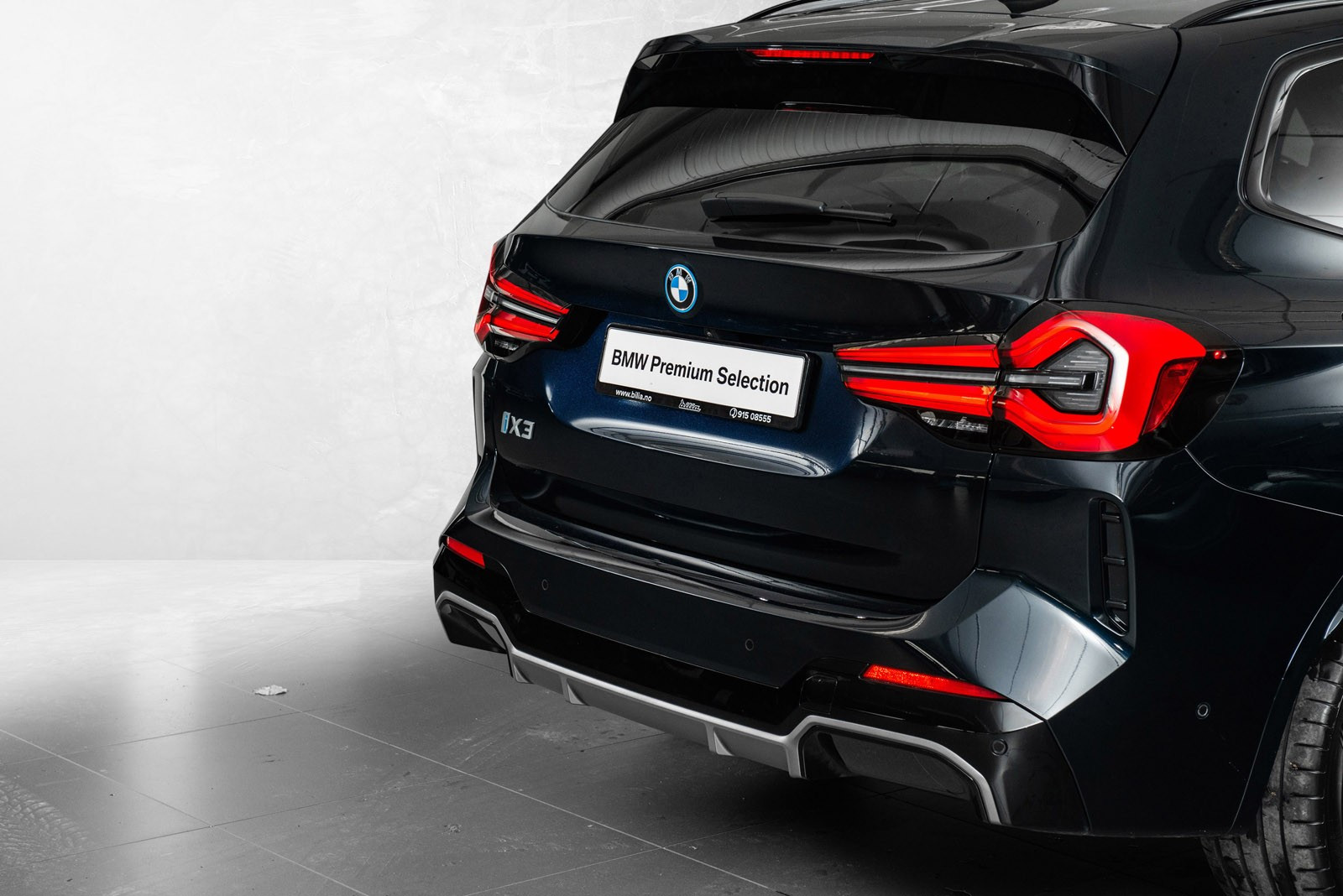 BMW iX3
