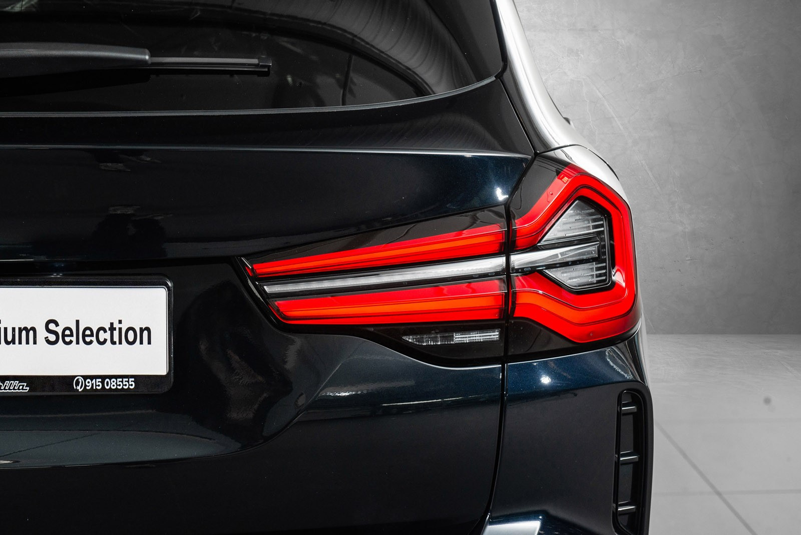 BMW iX3