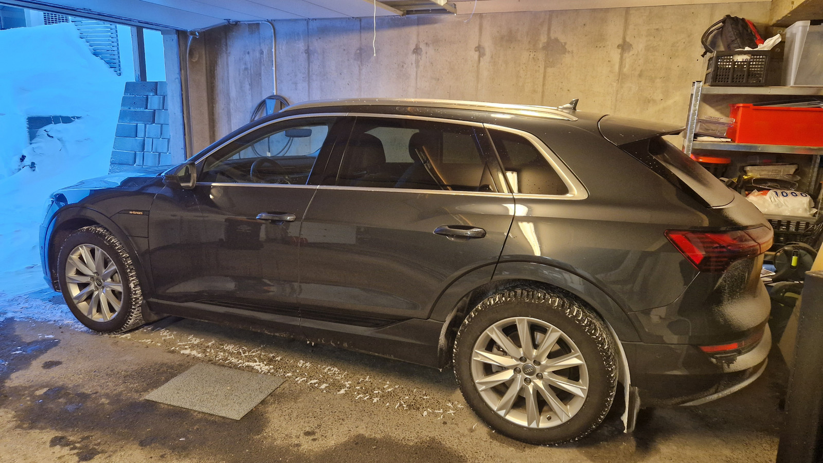 Audi e-tron
