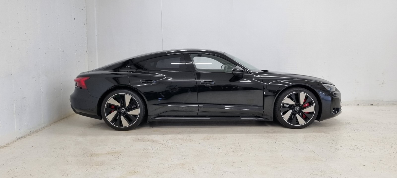 Audi e-tron GT RS