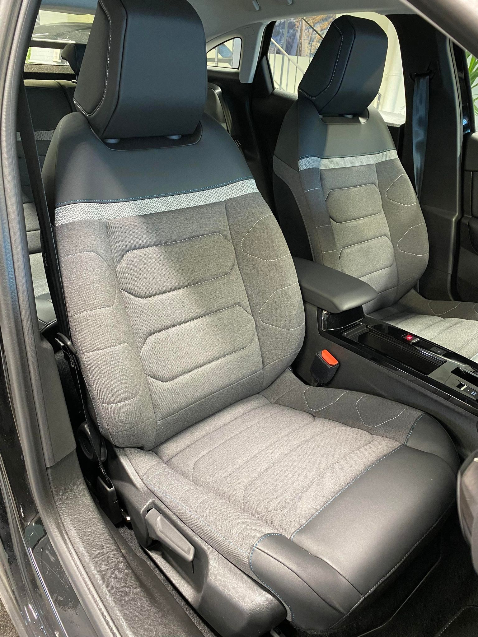 Citroen E-C4