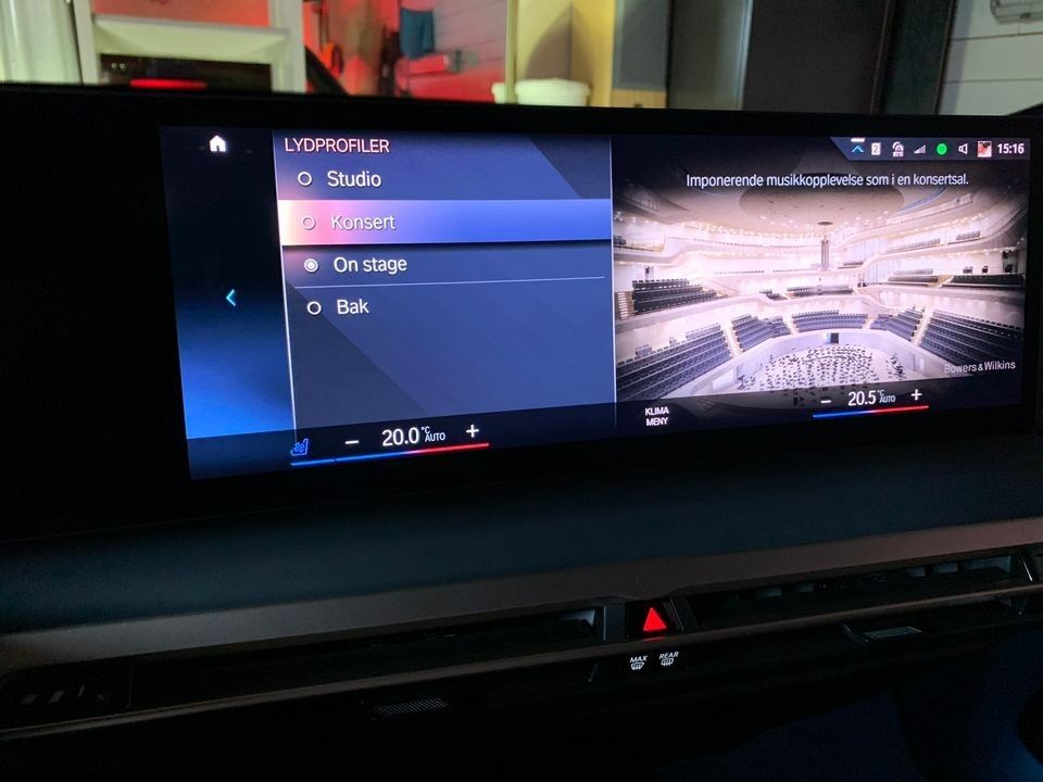BMW iX xDrive 40