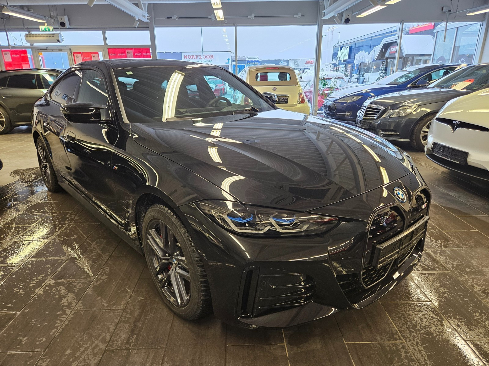 BMW i4 M50