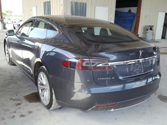 Tesla Model S 2016