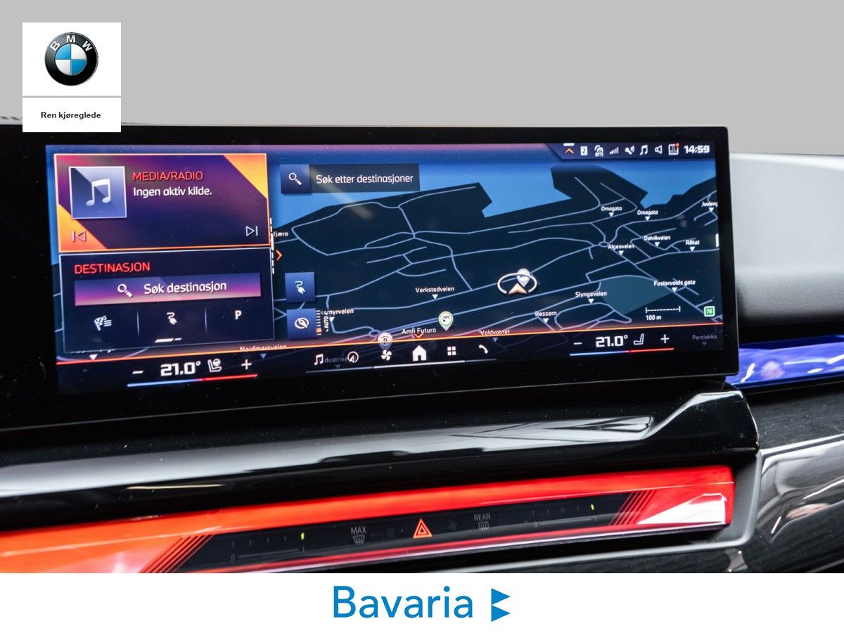 BMW i5 M60