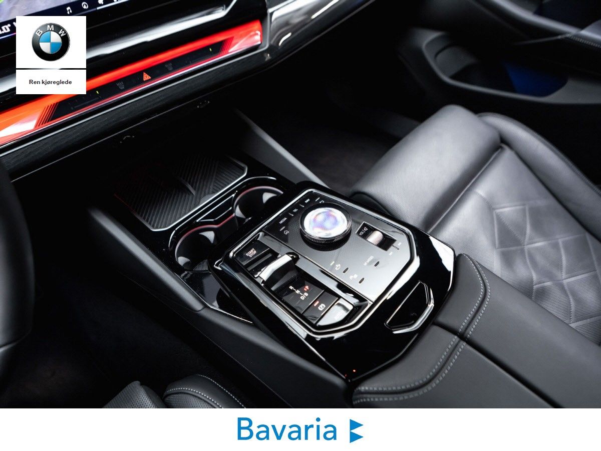 BMW i5 M60